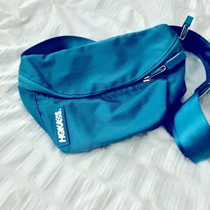 HOKA Belt Bag